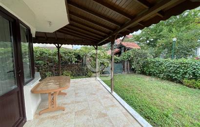 BAŞİSKELE YENİKÖY MERKEZ MAH. SİTE İÇİNDE SATILIK 3+1 VİLLA