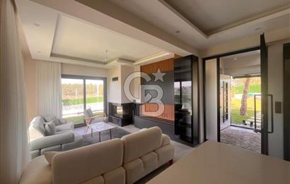 Torbalı Çamlıca’da Ruhsatlı, Havuzlu Müstakil Villa | Geniş Bahçeli