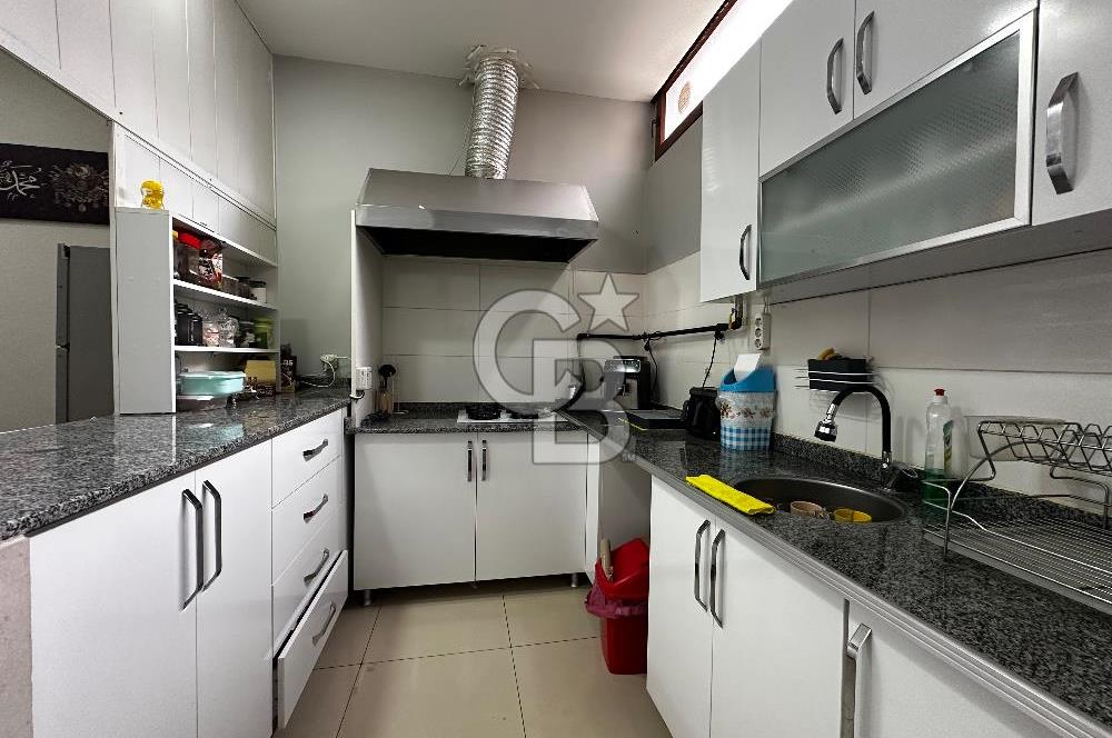 BUCA LALELİ MAHALLESI’NDE MERKEZİ LOKASYONDA YATIRIMLIK 150M2 SATILIK İŞYERİ