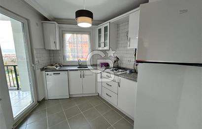 Sapanca'da Göl ve Orman Manzaralı, Eşyalı Kiralık Daire 