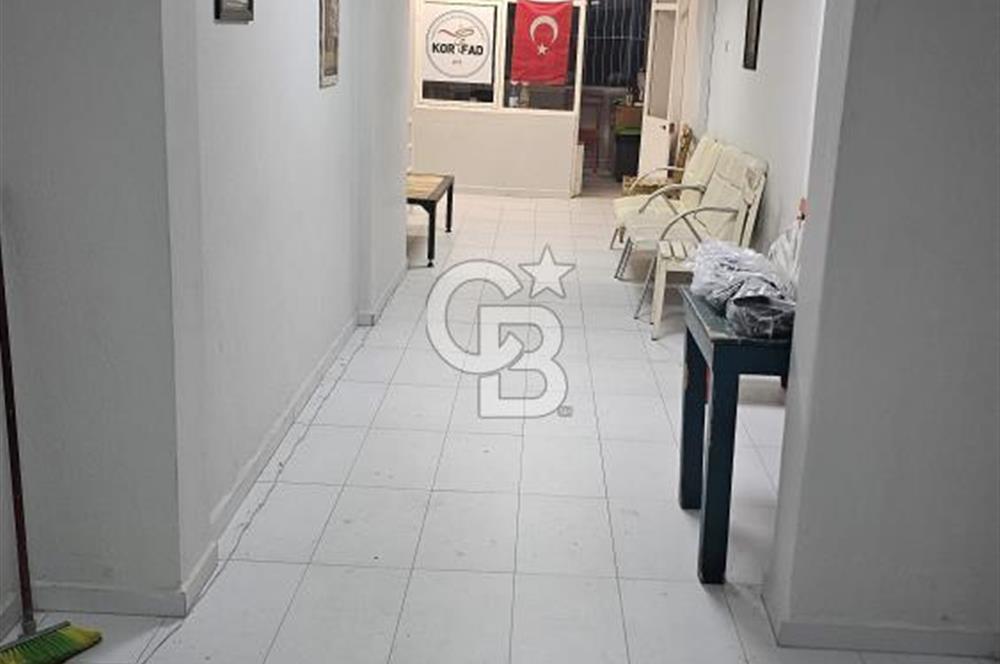 KARABAĞLAR FAHRETTİN ALTAY'DA SATILIK 2 KATLI DÜKKAN 