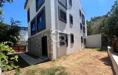 Urla Kalabak da Satılık 4+1 Satılık Villa