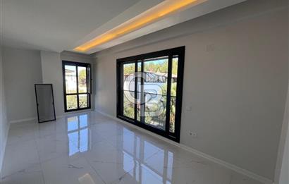 Urla Kalabak da Satılık 4+1 Satılık Villa