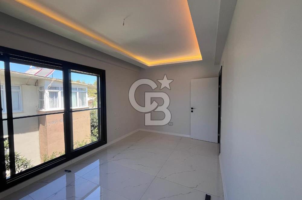 Urla Kalabak da Satılık 4+1 Satılık Villa