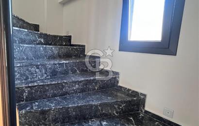 Urla Kalabak da Satılık 4+1 Satılık Villa