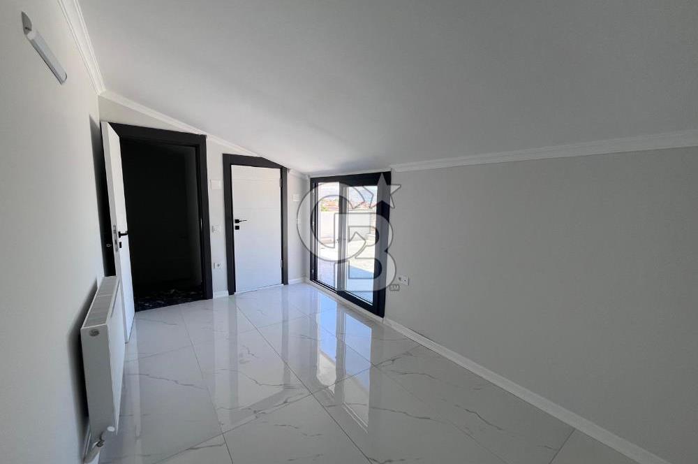 Urla Kalabak da Satılık 4+1 Satılık Villa