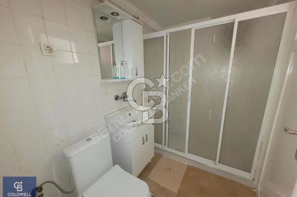 ÜÇKUYULAR MAHALLESİNDE 3+1 BAKIMLI DOĞALGAZLI SATILIK DAİRE