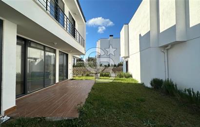 Gömeç Keremköy'de Havuzlu Site İçerisinde 3+1 Satılık Villa