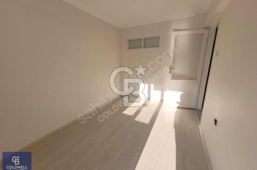 ÜÇKUYULAR MAHALLESİNDE 3+1 BAKIMLI DOĞALGAZLI SATILIK DAİRE