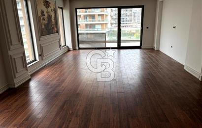 CB BLACK'TEN BALAT PANULA SİTESİNDE 4+1 KİRALIK DAİRE