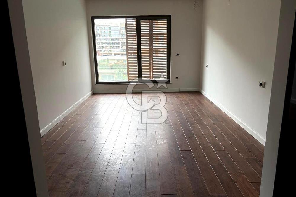 CB BLACK'TEN BALAT PANULA SİTESİNDE 4+1 KİRALIK DAİRE