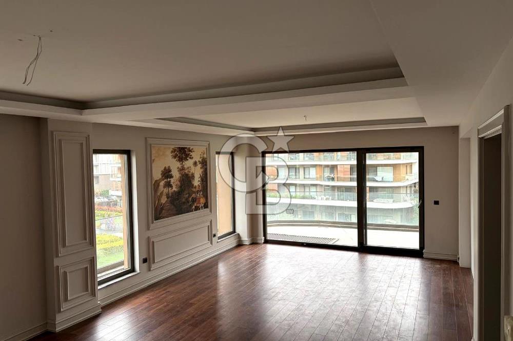 CB BLACK'TEN BALAT PANULA SİTESİNDE 4+1 KİRALIK DAİRE