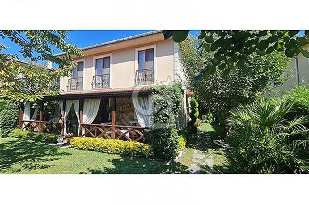 DOĞANIN VE HUZURUN DERİNLİĞİNDE MUHTEŞEM 5+1 VİLLAMIZI SATIYORUZ