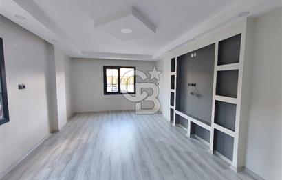 Balıkesir Ayvalık Altınova merkezde satılık daire arayanlar için kaçırılmayacak bir fırsat.