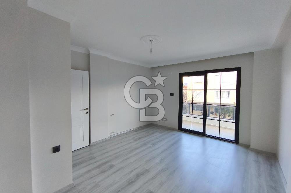 Balıkesir Ayvalık Altınova merkezde satılık daire arayanlar için kaçırılmayacak bir fırsat.