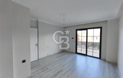 Balıkesir Ayvalık Altınova merkezde satılık daire arayanlar için kaçırılmayacak bir fırsat.