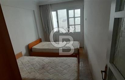 KARŞIYAKA ÇARŞI İÇİNDE 2+1 KLASİK 80 m2 ARAKAT DAİRE
