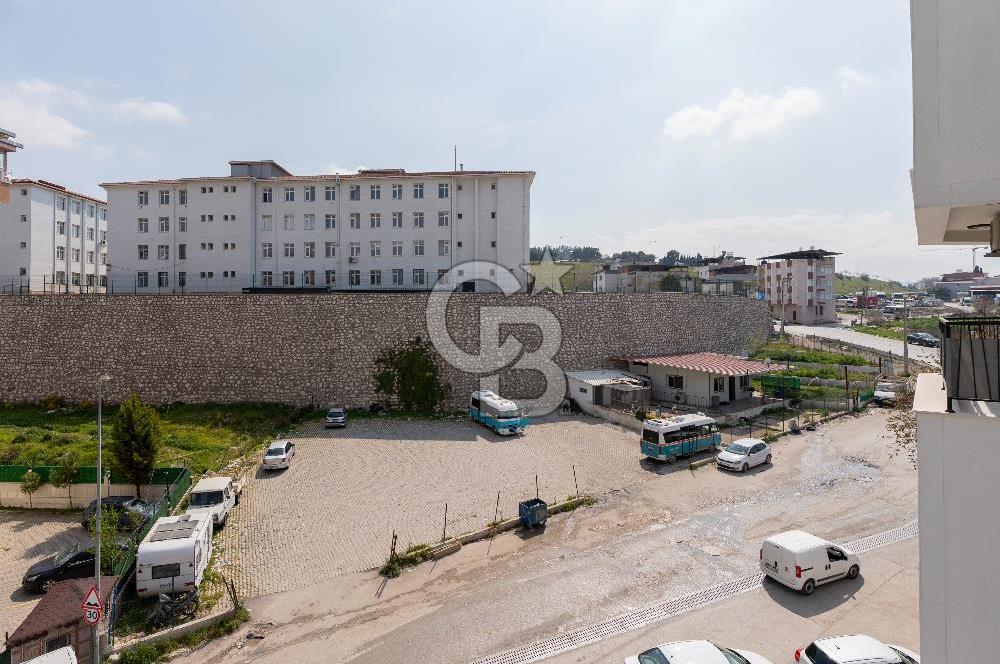 BUCADA YENİ BİNADA YOLA CEPHELİ SATILIK 2+1 DAİRE