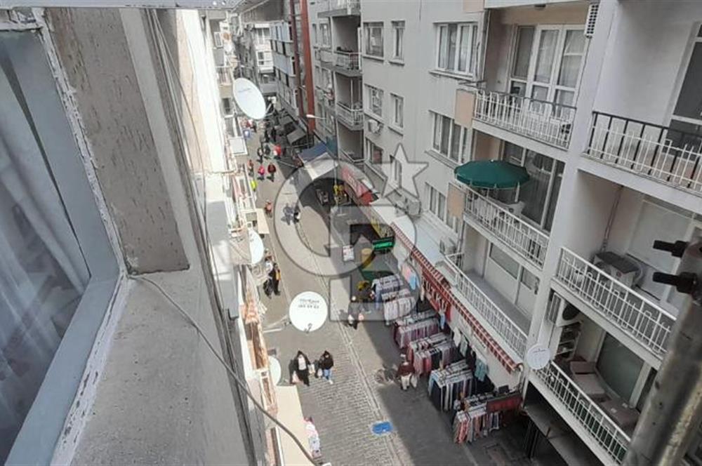 KARŞIYAKA ÇARŞI İÇİNDE 2+1 KLASİK 80 m2 ARAKAT DAİRE
