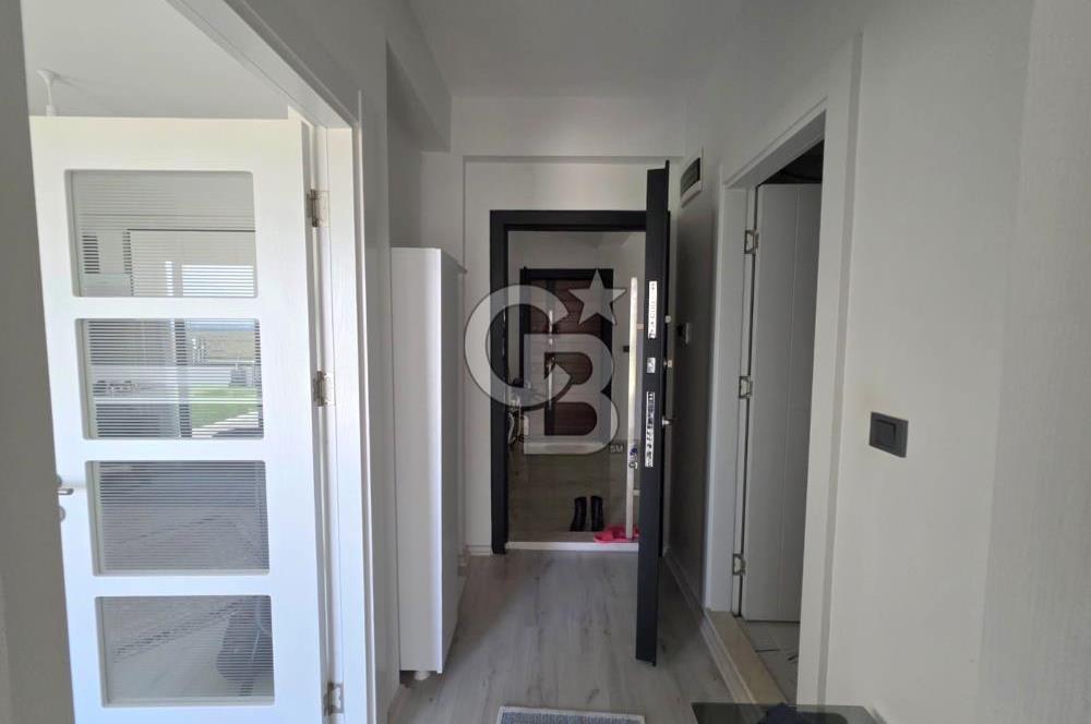 Ayvalık Altınova'da Deniz Manzaralı 1+1 Eşyalı Kiralık Daire