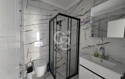 Ayvalık Altınova'da Deniz Manzaralı 1+1 Eşyalı Kiralık Daire