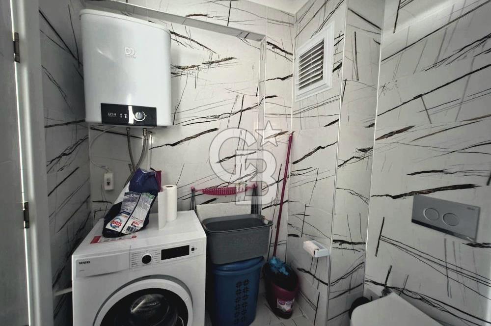 Ayvalık Altınova'da Deniz Manzaralı 1+1 Eşyalı Kiralık Daire