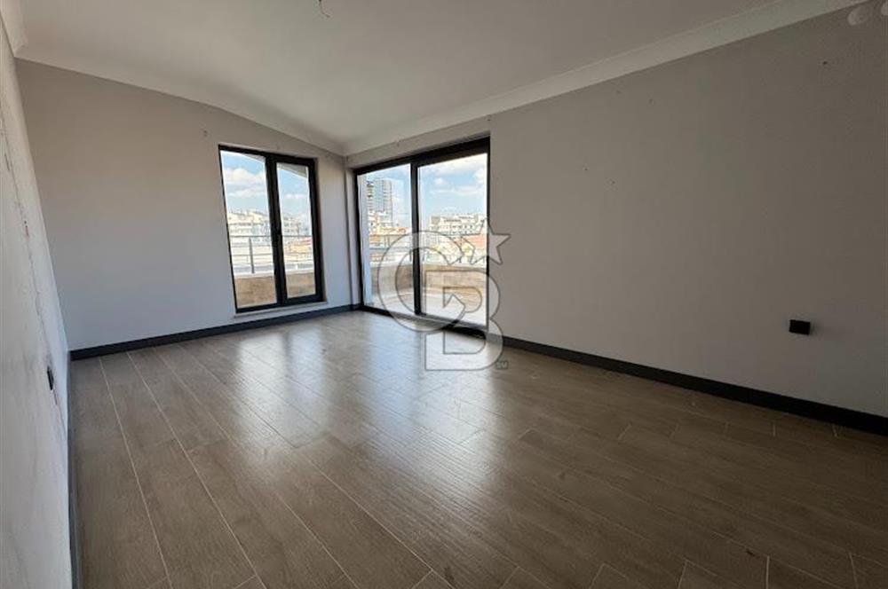 ALEXANDER DUBÇEK CADDESİNDE 4+2 ULTRA LÜKS SATILIK DUBLEKS DAİRE