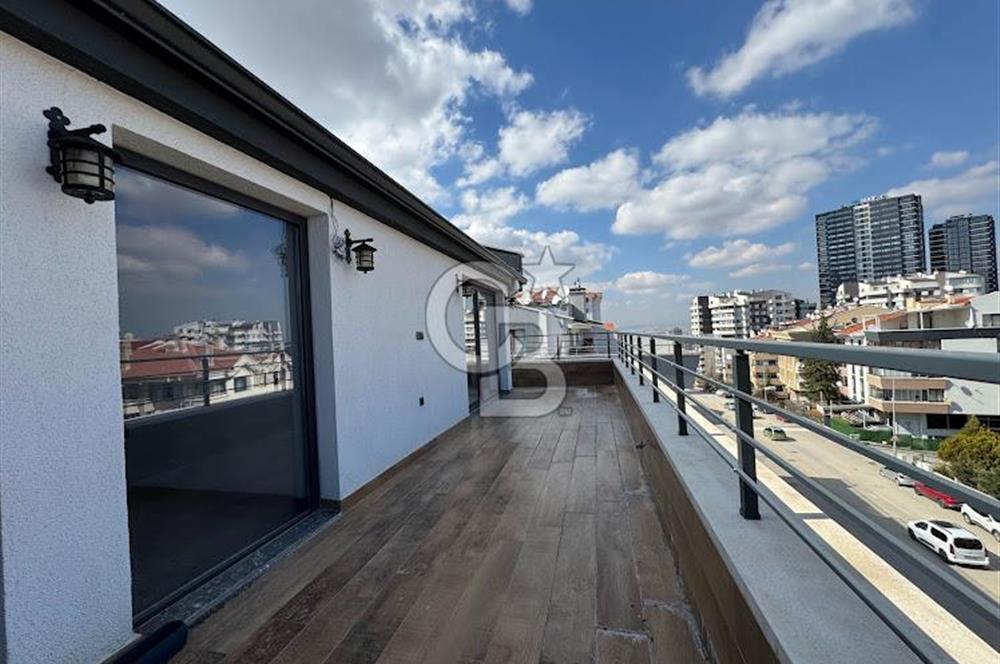 ALEXANDER DUBÇEK CADDESİNDE 4+2 ULTRA LÜKS SATILIK DUBLEKS DAİRE