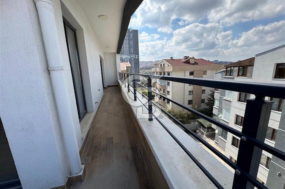 ALEXANDER DUBÇEK CADDESİNDE 4+2 ULTRA LÜKS SATILIK DUBLEKS DAİRE
