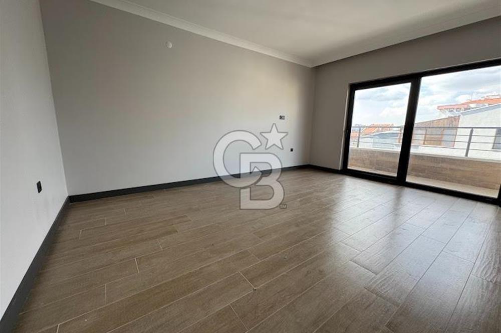 ALEXANDER DUBÇEK CADDESİNDE 4+2 ULTRA LÜKS SATILIK DUBLEKS DAİRE