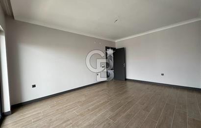 ALEXANDER DUBÇEK CADDESİNDE 4+2 ULTRA LÜKS SATILIK DUBLEKS DAİRE