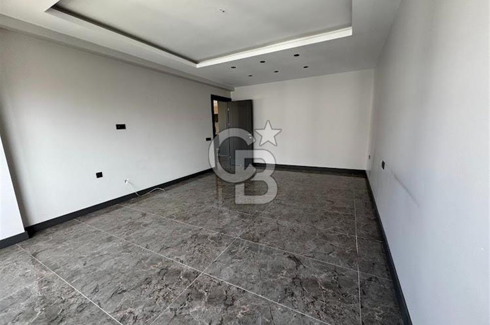 ALEXANDER DUBÇEK CADDESİNDE 4+2 ULTRA LÜKS SATILIK DUBLEKS DAİRE