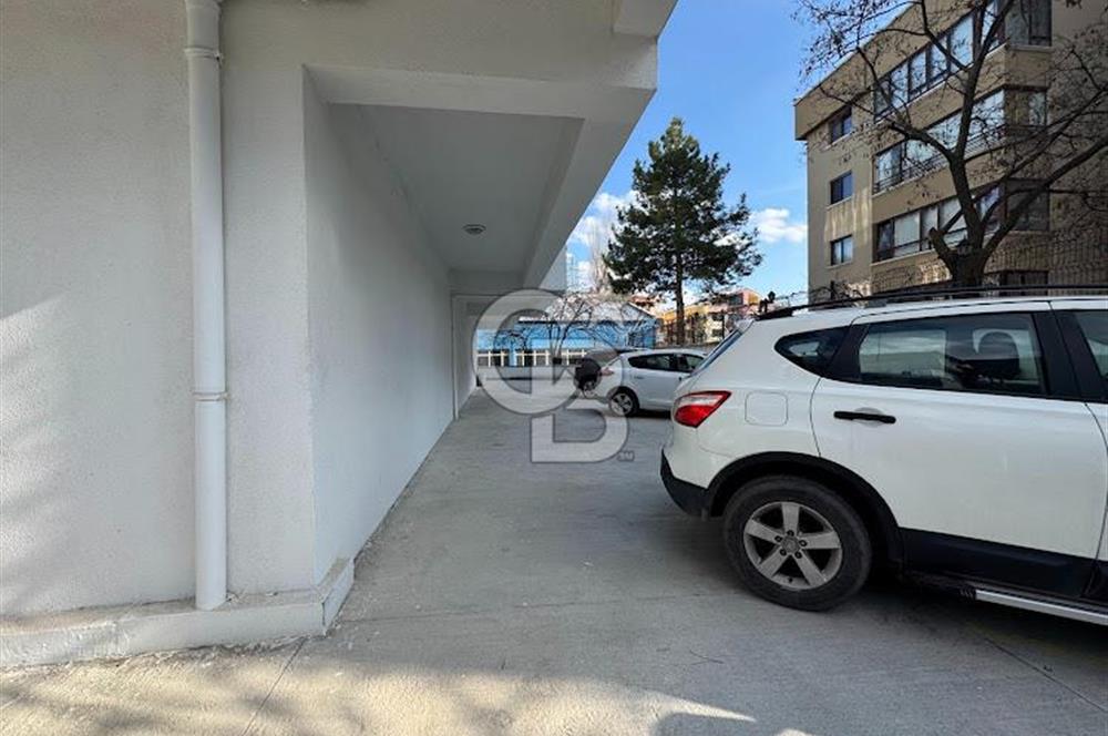 ALEXANDER DUBÇEK CADDESİNDE 4+2 ULTRA LÜKS SATILIK DUBLEKS DAİRE