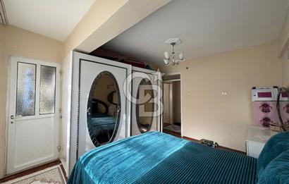 Karabağlar Yunus Emre Mah Cadde Üzeri 117 m2 2+1 Daire