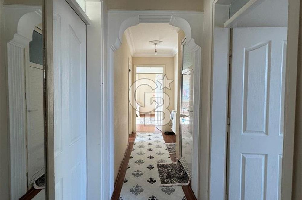 Karabağlar Yunus Emre Mah Cadde Üzeri 117 m2 2+1 Daire