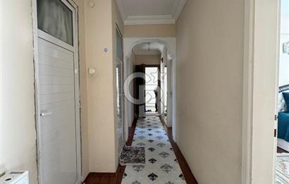 Karabağlar Yunus Emre Mah Cadde Üzeri 117 m2 2+1 Daire