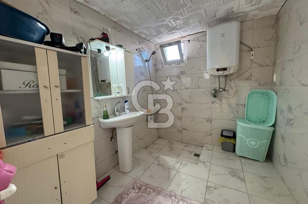 Karabağlar Yunus Emre Mah Cadde Üzeri 117 m2 2+1 Daire