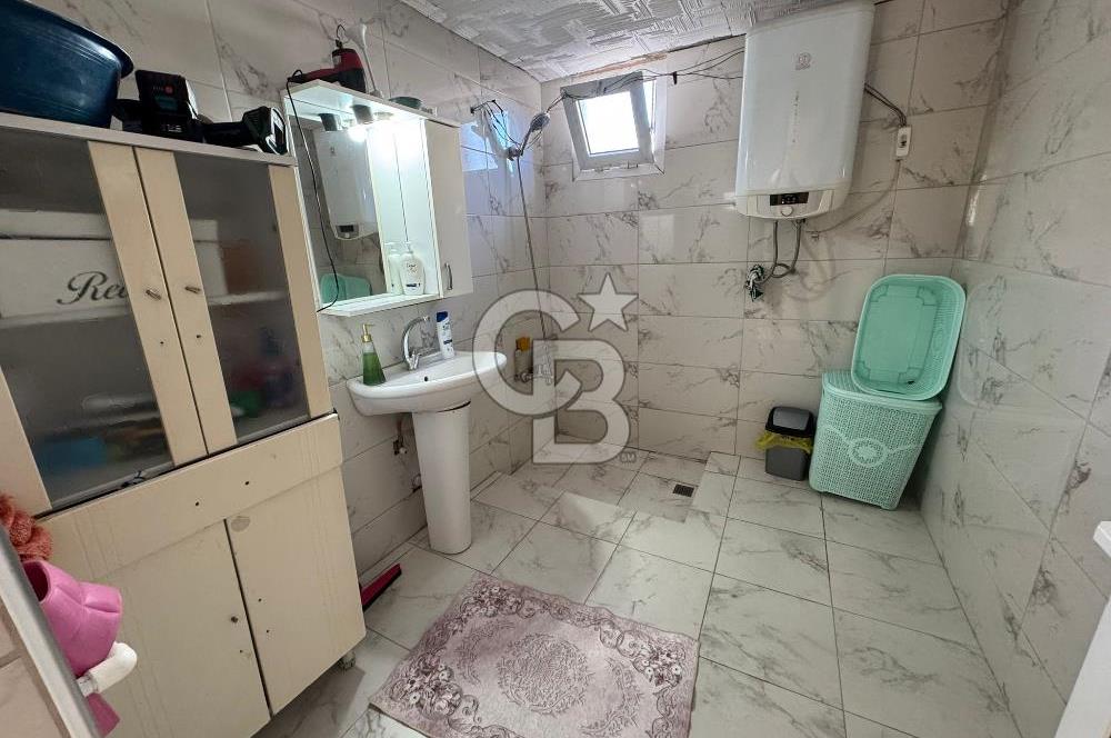 Karabağlar Yunus Emre Mah Cadde Üzeri 117 m2 2+1 Daire