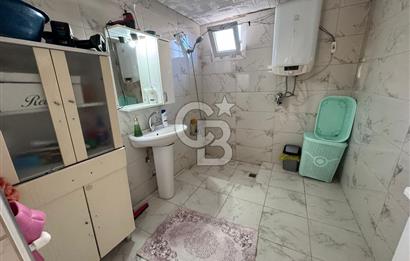 Karabağlar Yunus Emre Mah Cadde Üzeri 117 m2 2+1 Daire