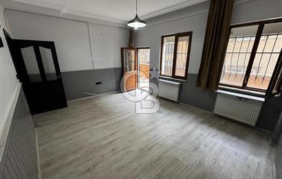 Kağıthane Nurtepede Metroya Yakın Bahçeli 2+1 Satılık Daire