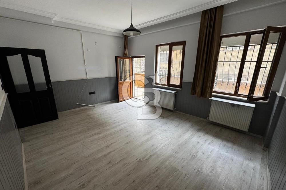 Kağıthane Nurtepede Metroya Yakın Bahçeli 2+1 Satılık Daire