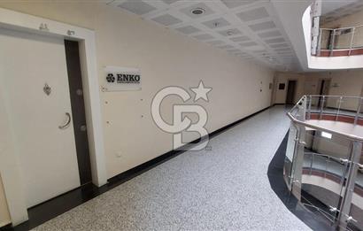 İSTOÇ C PLAZA’DA 2+1 SATILIK OFİS