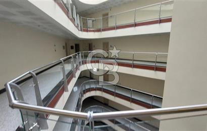 İSTOÇ C PLAZA’DA 2+1 SATILIK OFİS