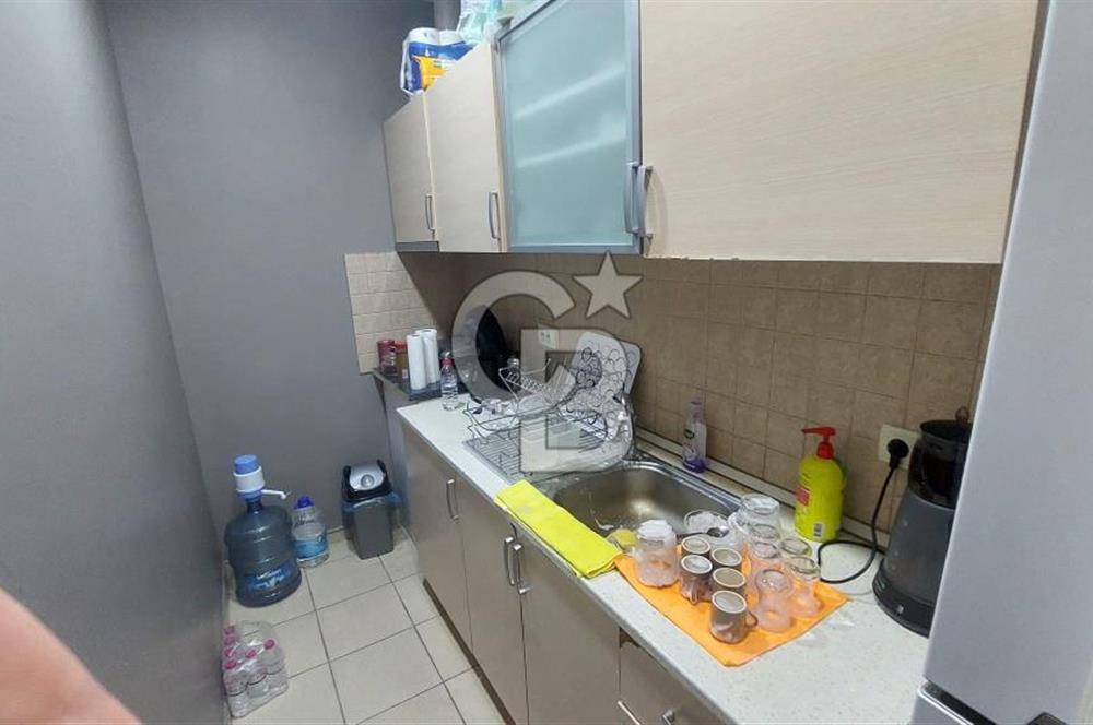 İSTOÇ C PLAZA’DA 2+1 SATILIK OFİS