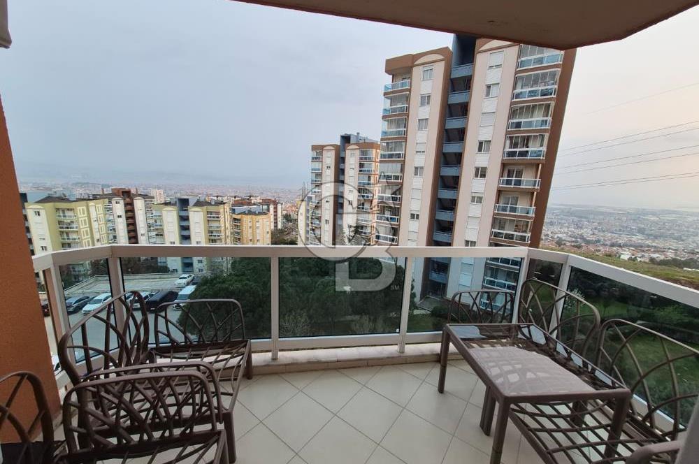 Yüksek vadi Evlerinde Full Deniz Manzaralı Kiralık Daire.