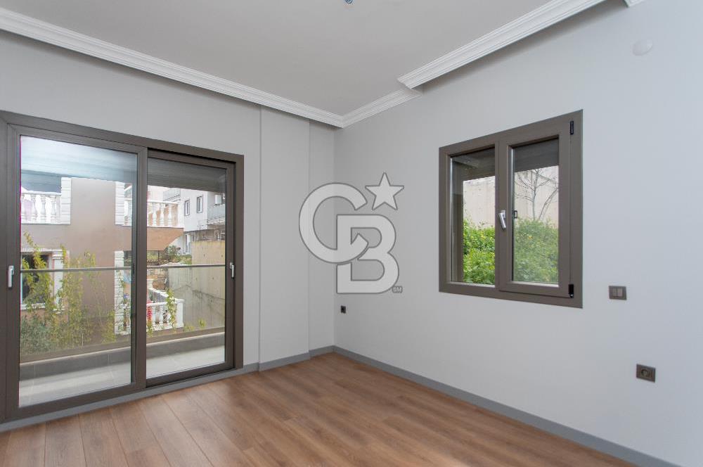 Foça Kazım Dirik Mah.Satılık 2+1 Bahçeli Dubleks