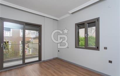 Foça Kazım Dirik Mah.Satılık 2+1 Bahçeli Dubleks