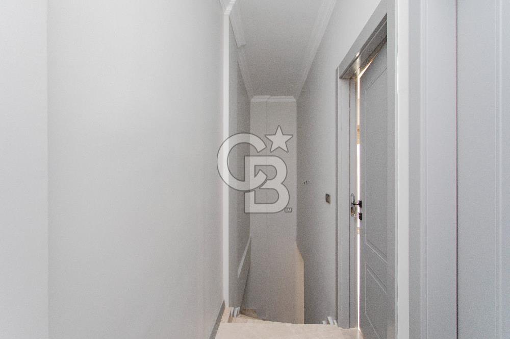 Foça Kazım Dirik Mah.Satılık 2+1 Bahçeli Dubleks