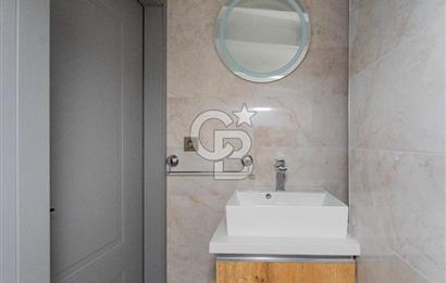 Foça Kazım Dirik Mah.Satılık 2+1 Bahçeli Dubleks