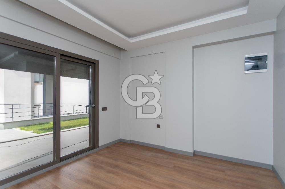 Foça Kazım Dirik Mah.Satılık 2+1 Bahçeli Dubleks